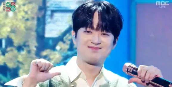 가수 이찬원이 생일날 ‘쇼!