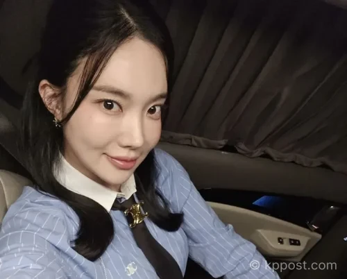 김나희 결혼 소식. 미스트롯 출신 가수 김나희가 8월 맥킨지 출신 사업가와 결혼하며 남편 직업과 만남 배경에 관심이 쏠린다.