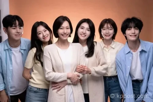 연극 ‘세상 참 예쁜 오드리’가 2026년 7월 1일부터 19일까지 대학로 드림시어터에서 공연된다. 원작 영화, 줄거리, 연출진, 출연진을 정리했다.