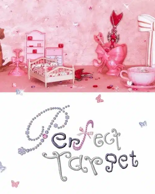 최유정이 2026년 6월 30일 오후 6시 두 번째 솔로 싱글 앨범 ‘Perfect Target’을 발매한다. 2022년 9월 ‘Sunflower’ 이후 약 4년 만의 솔로 컴백으로, 핑크빛 침실과 리본 디테일을 담은 타이틀 포스터를 공개했다.