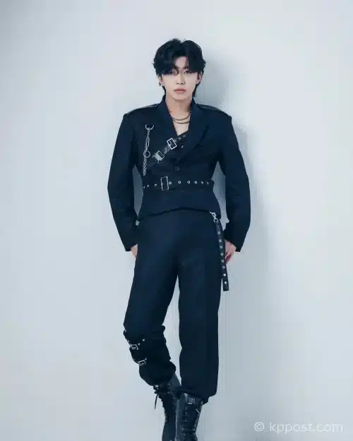 가수 임영웅과 소속사 물고기뮤직이 생일을 기념해 팬클럽 영웅시대 이름으로 고려대학교의료원에 2억 원을 기부했다. 기부금은 안암·구로·안산병원 저소득 취약계층 환자 치료비 지원에 쓰인다.