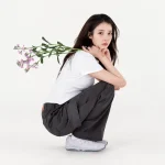 아이유 달걀 2개+올리브유 식사 공개, 단백질과 지방을 함께 섭취하는 조합은 포만감에 영향을 줄 수 있지만 개인의 활동량과 전체 식사 구성에 따라 차이가 날 수 있다.(아이유 개인 SNS)
