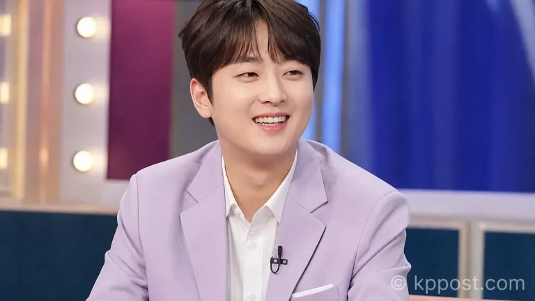 tvN STORY '남겨서 뭐하게'에 출연해 이야기하는 가수 이찬원