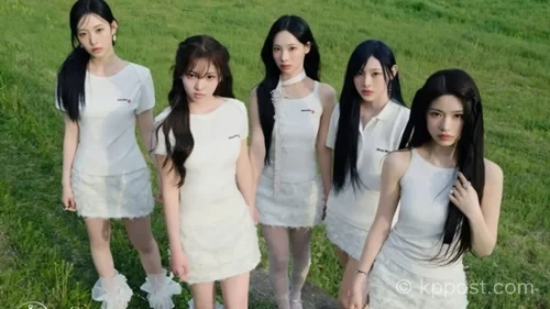 리센느 ‘데자뷰(Deja Vu)’가 역주행하며 다시 주목받고 있다. ‘LOVE ATTACK’에 이어 기존 발표곡까지 재조명되면서 리센느의 음원 상승세가 이어지고 있다.
