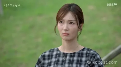 엄마가 집을 나갔다는 소식에 충격받은 사랑이 온다 이주연